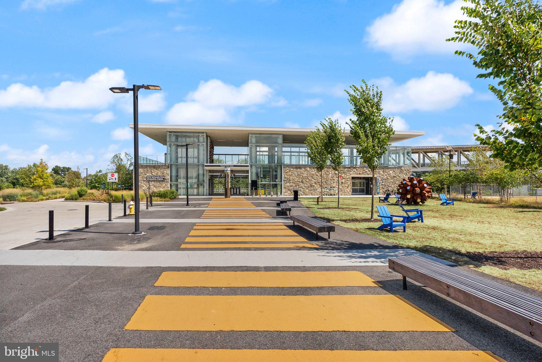 THE PRESTON - Residential