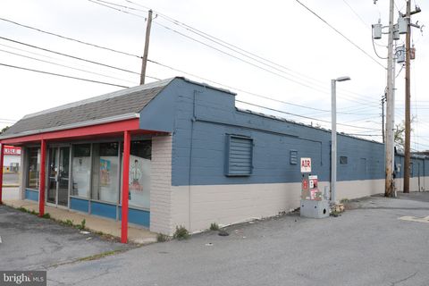 Photo of 700 N Hanover Street, CARLISLE, PA 17013 (MLS # PACB2054130)