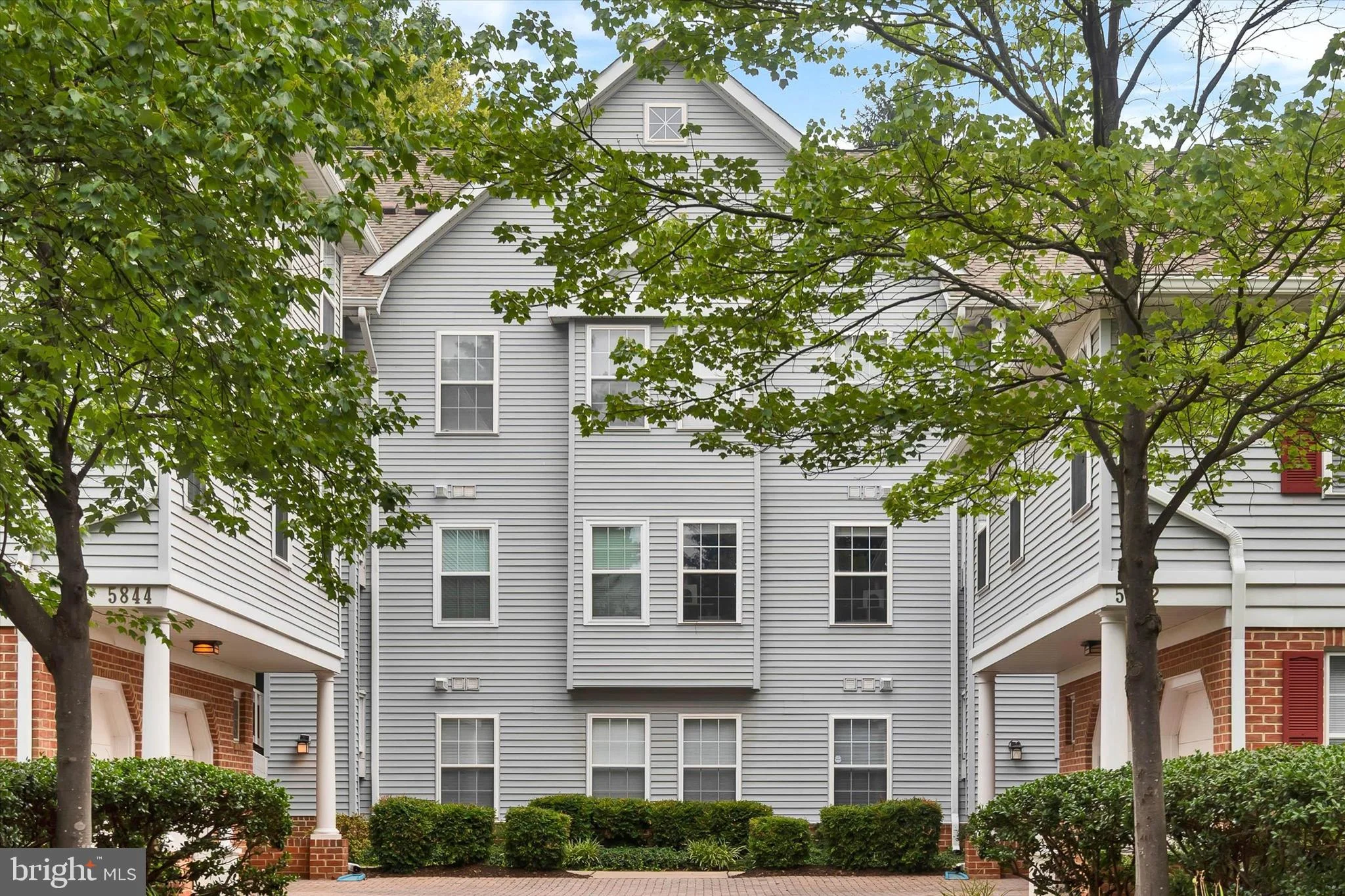 5844 Wyndham Circle Unit 303