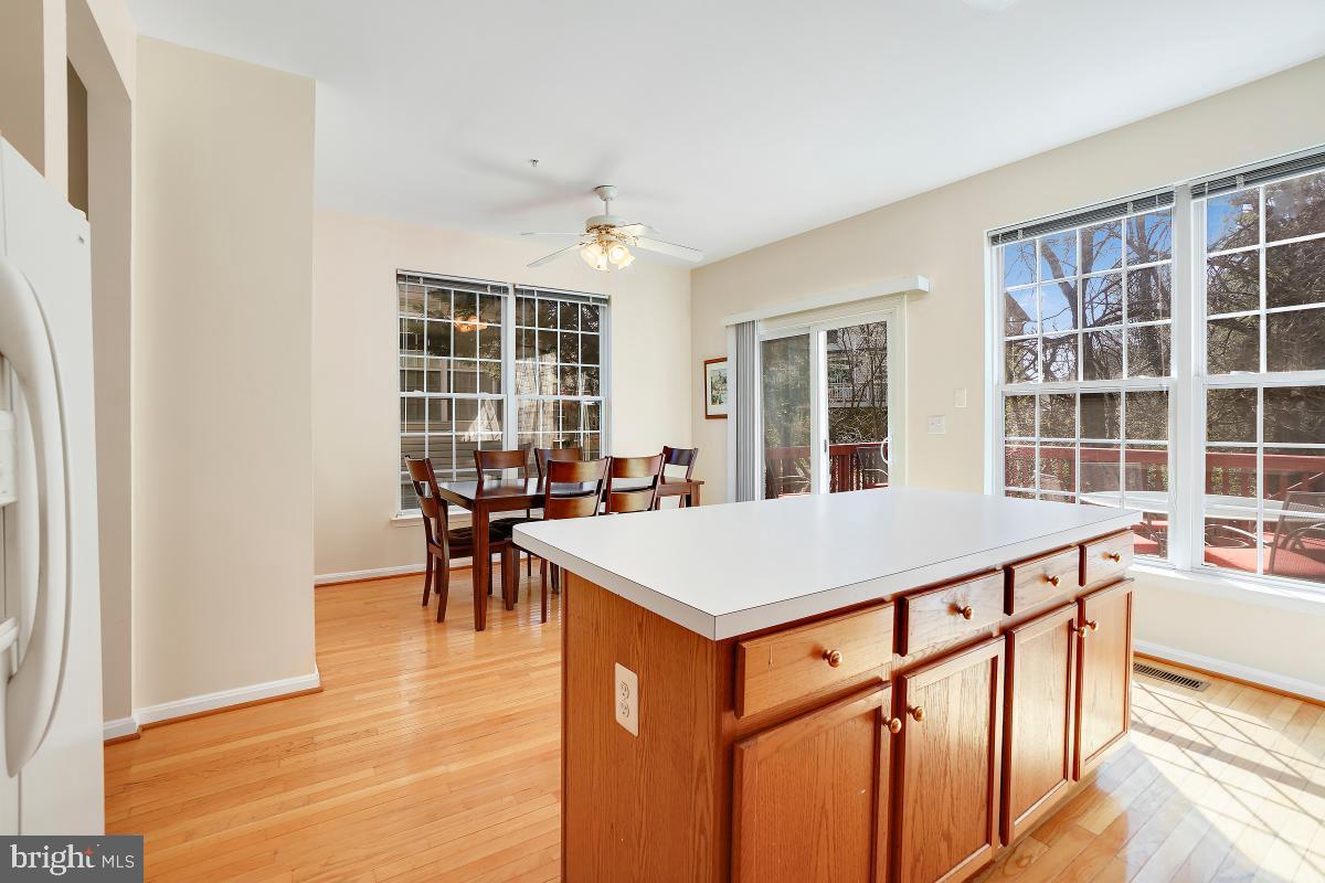 KINGSVIEW VILLAGE - Residential Lease