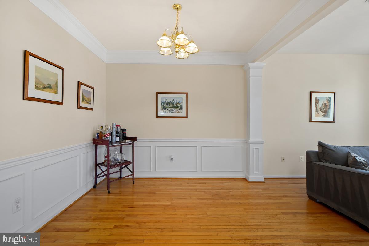 KINGSVIEW VILLAGE - Residential Lease