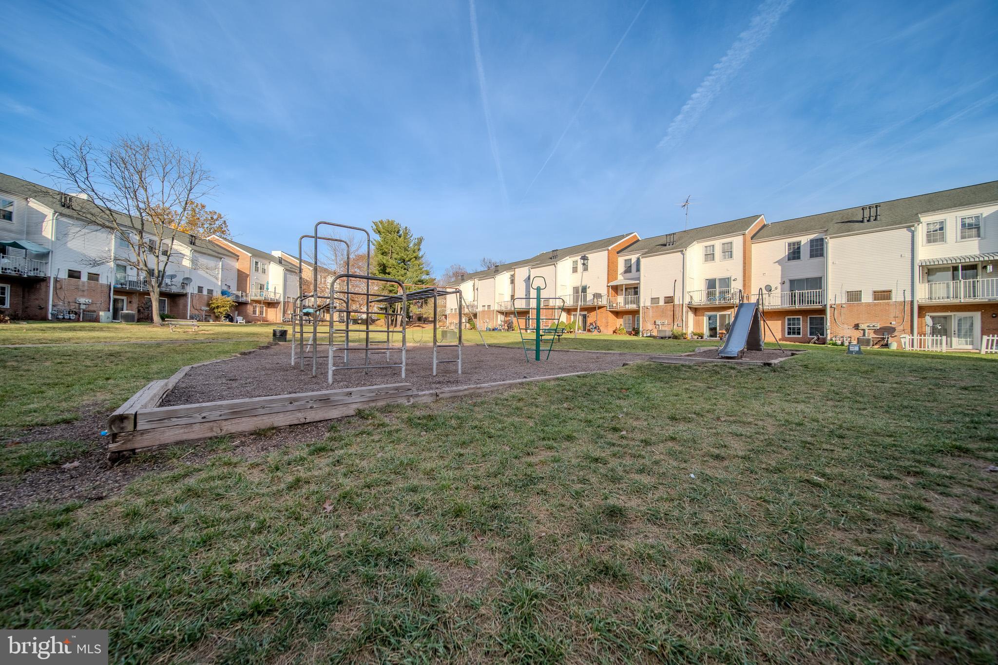 THE MEADOWS - Residential