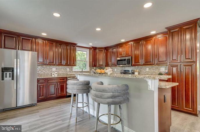 MT RAINIER- ROGERS 1ST A - Residential