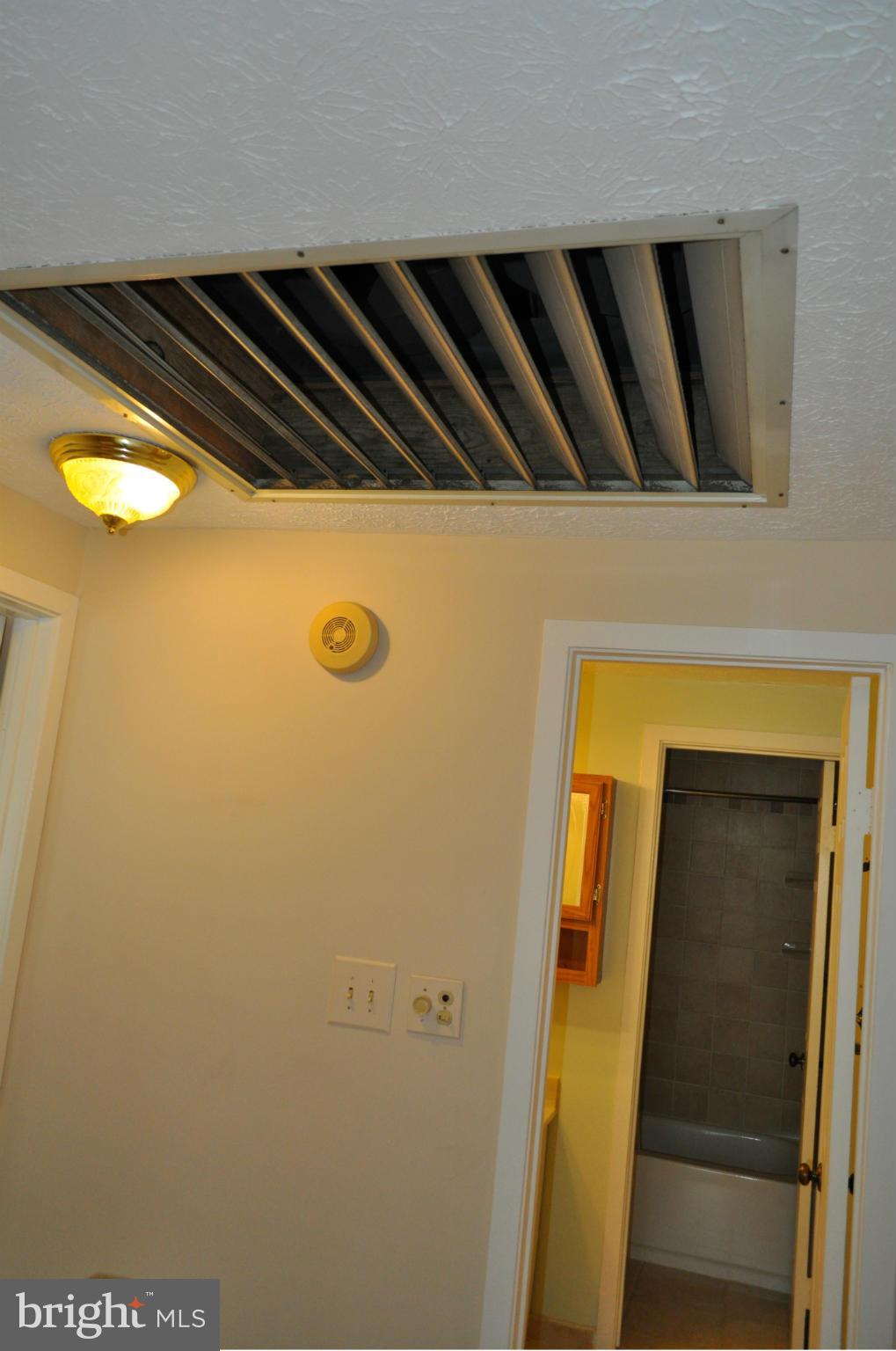 MONTCLAIR - Residential Lease