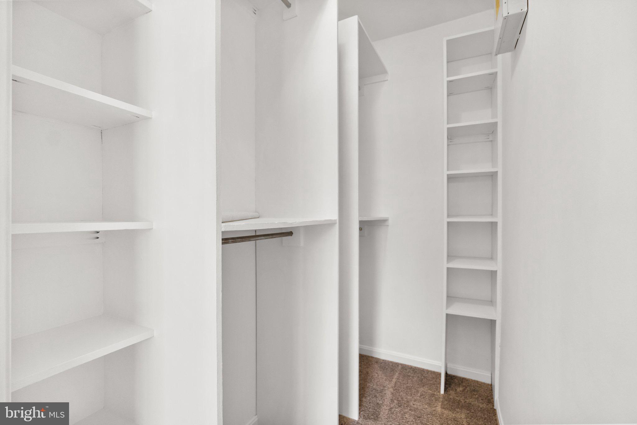 THE AVENUE AT FOREST RUN - Residential