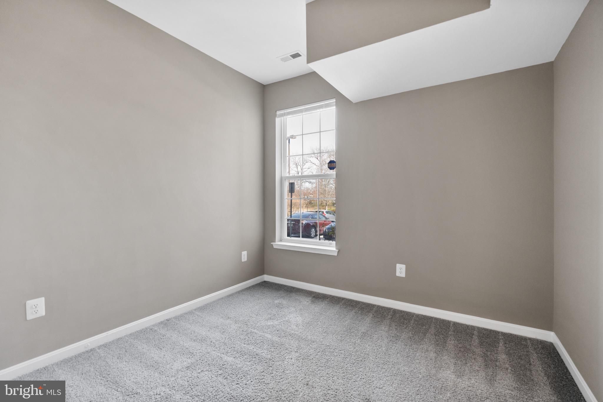 THE AVENUE AT FOREST RUN - Residential