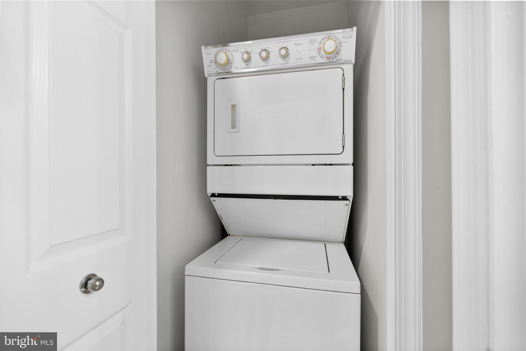 THE AVENUE AT FOREST RUN - Residential