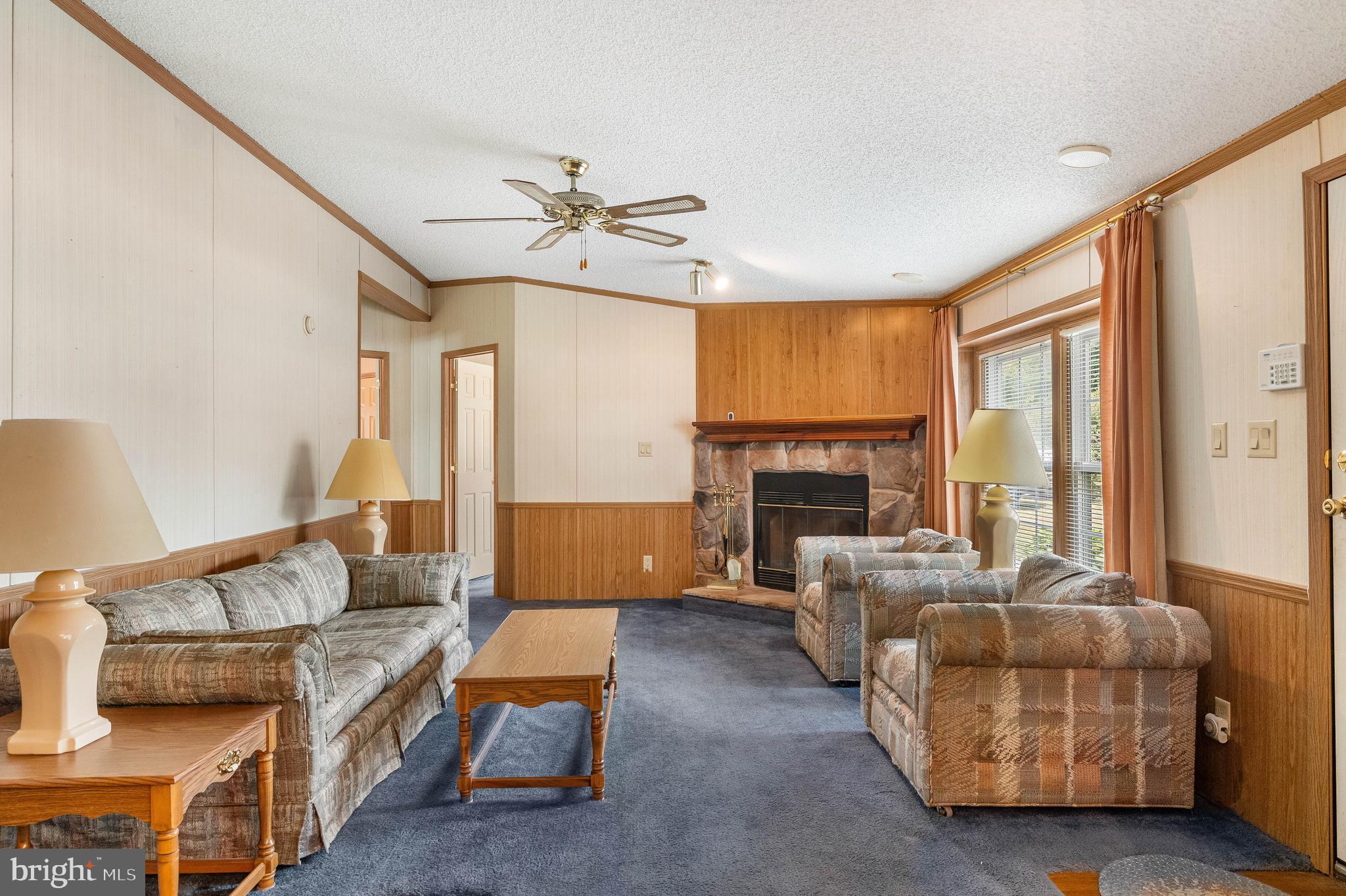 CRYSTAL BEACH MANOR - Residential