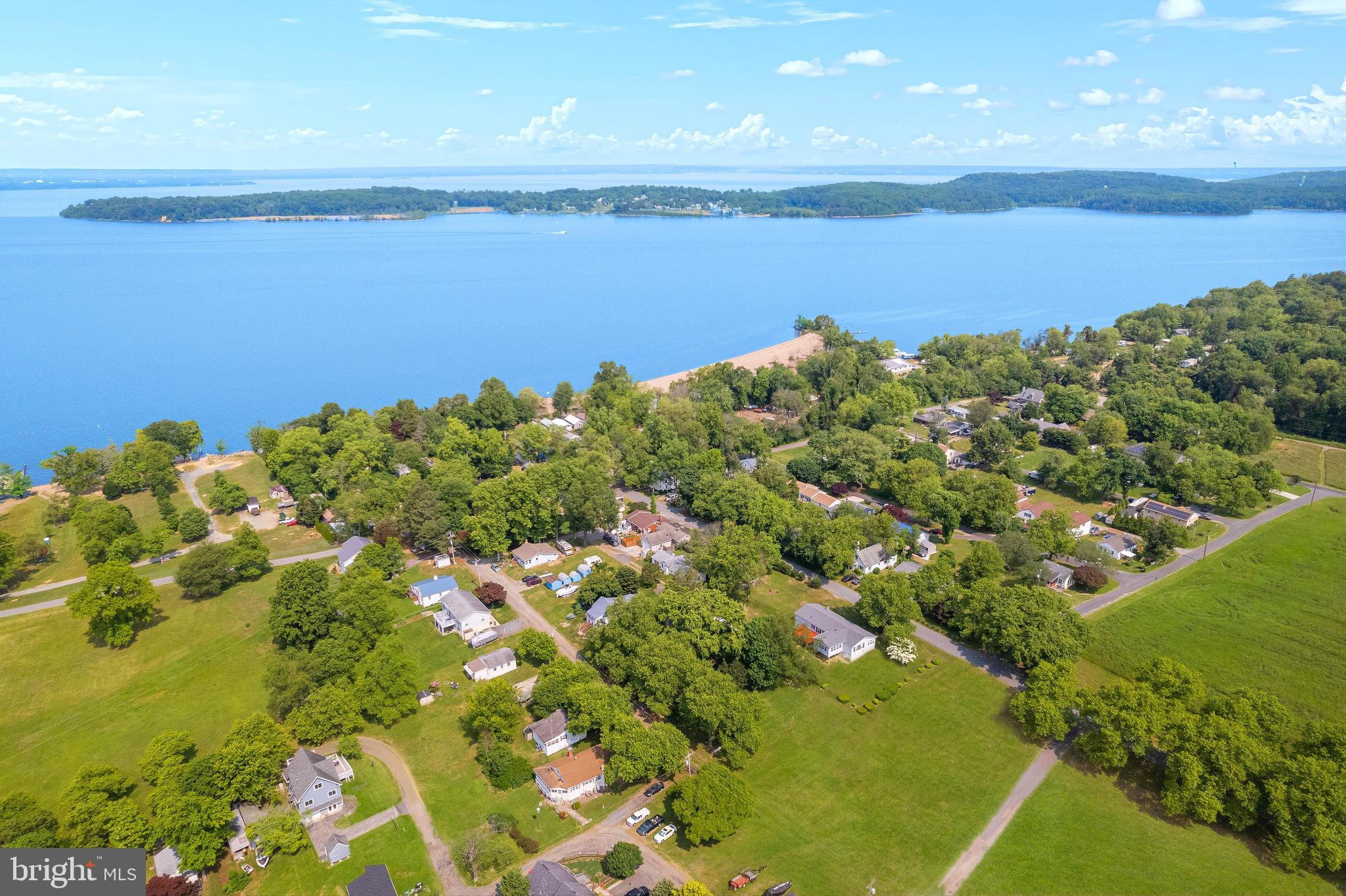 CRYSTAL BEACH MANOR - Residential