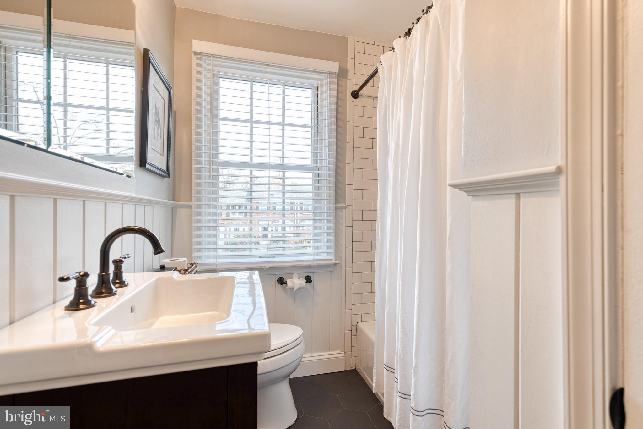 RODGERS FORGE - Residential