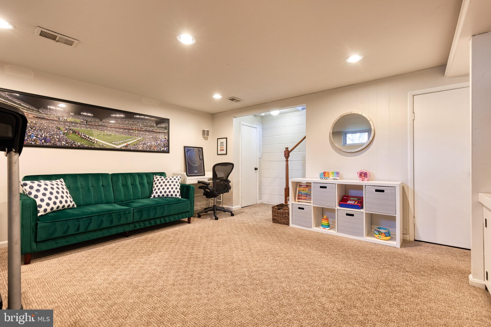 RODGERS FORGE - Residential