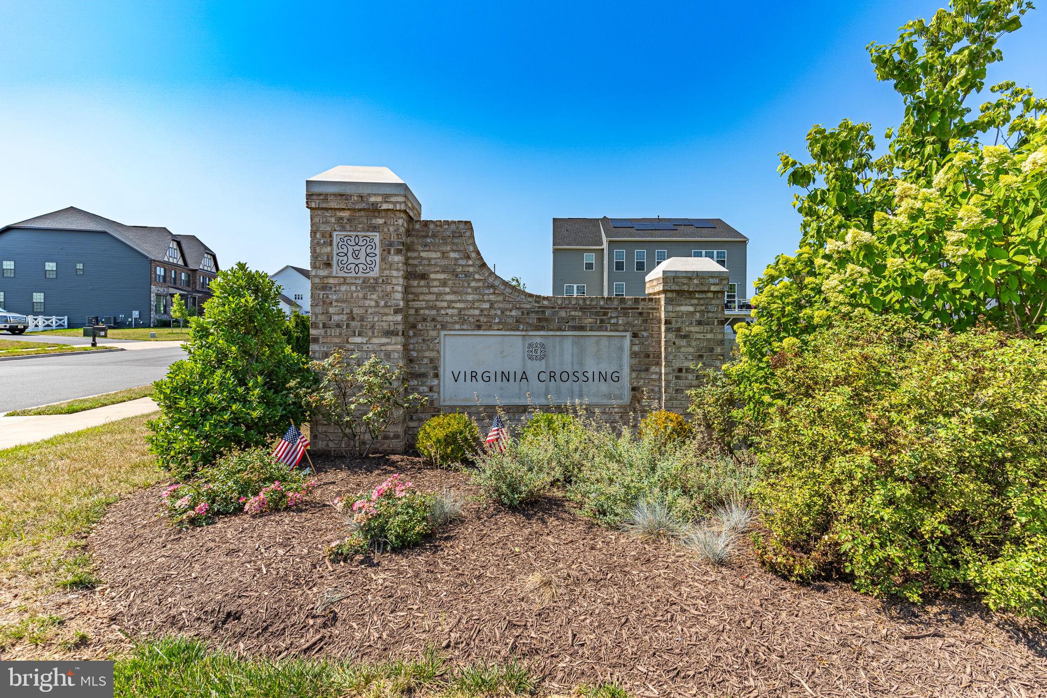 VIRGINIA CROSSING - Residential
