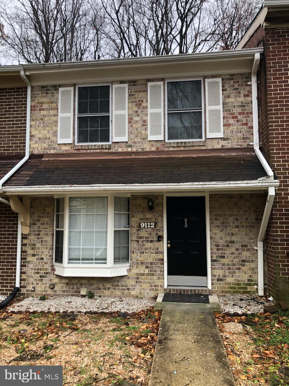 LONG REACH - Residential Lease