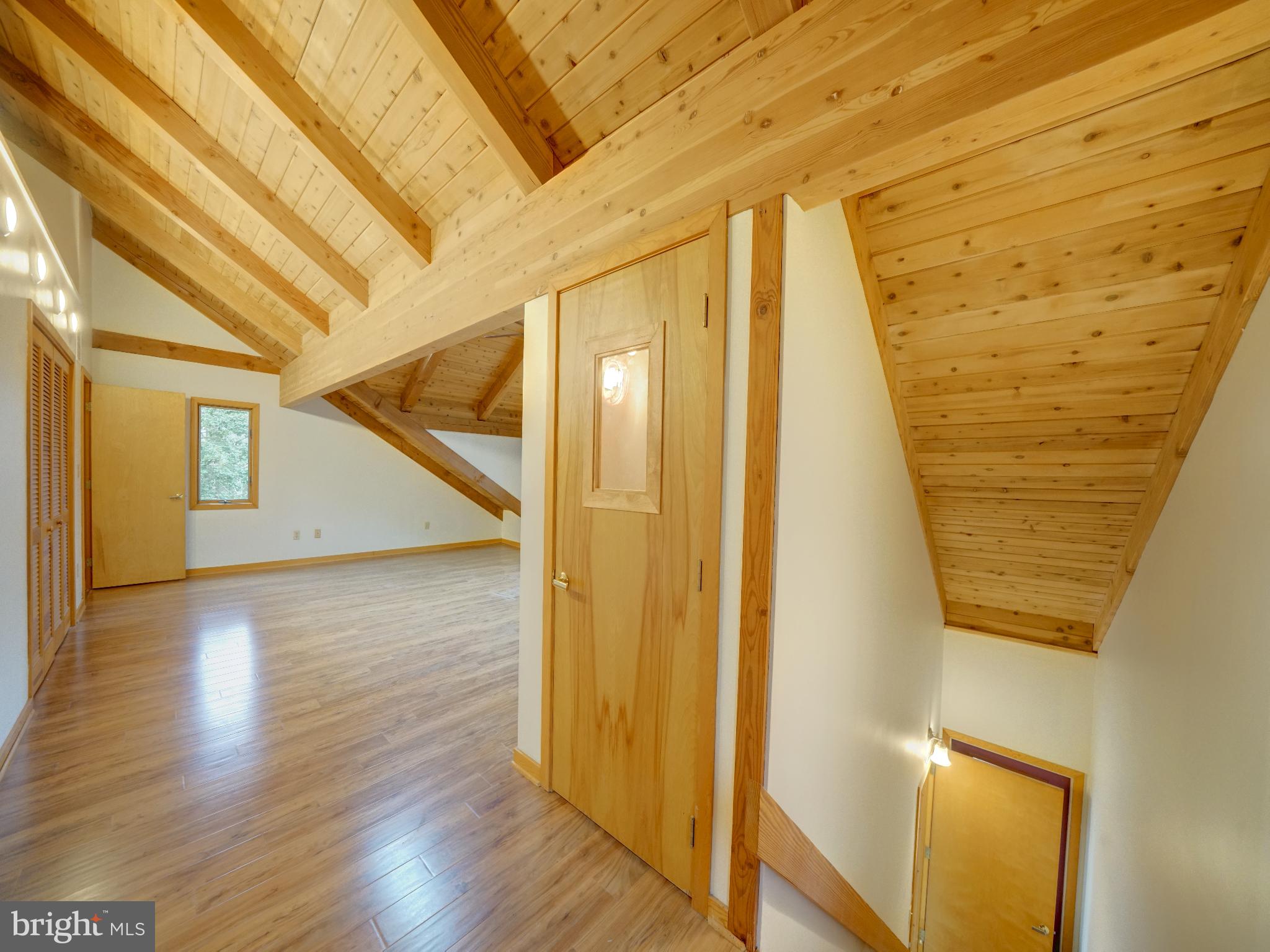 CHAPEL WOODS - Residential