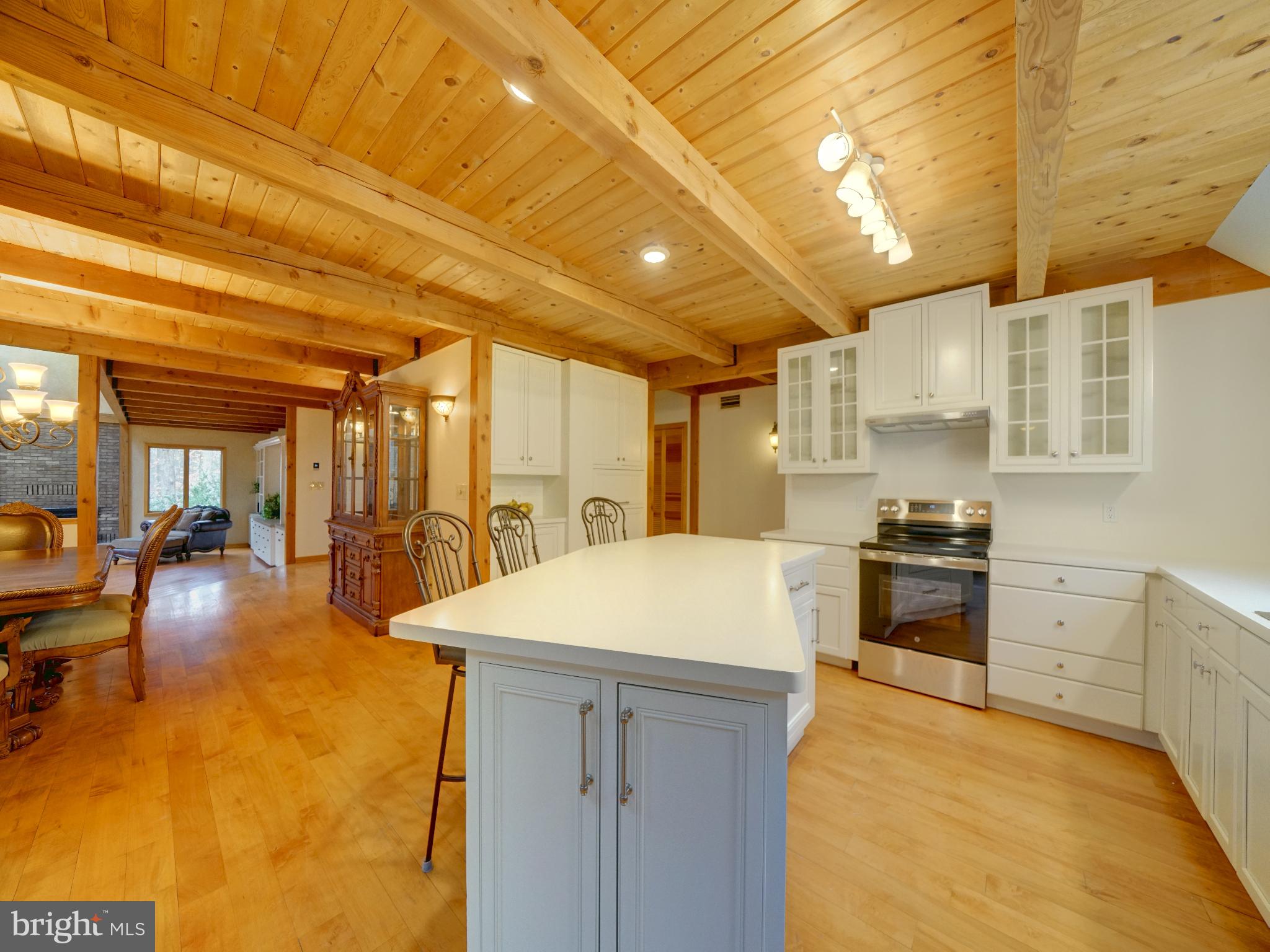 CHAPEL WOODS - Residential