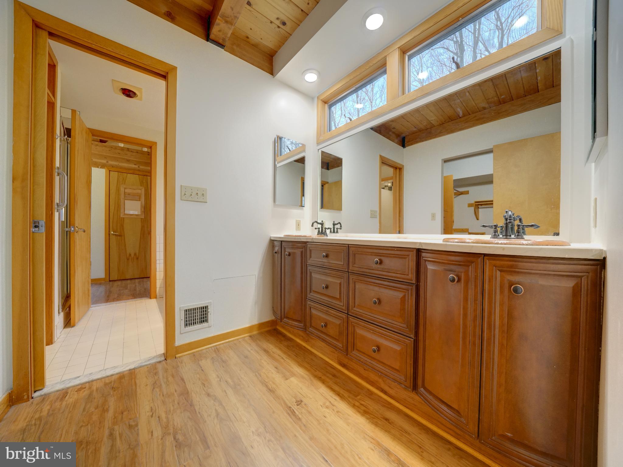 CHAPEL WOODS - Residential