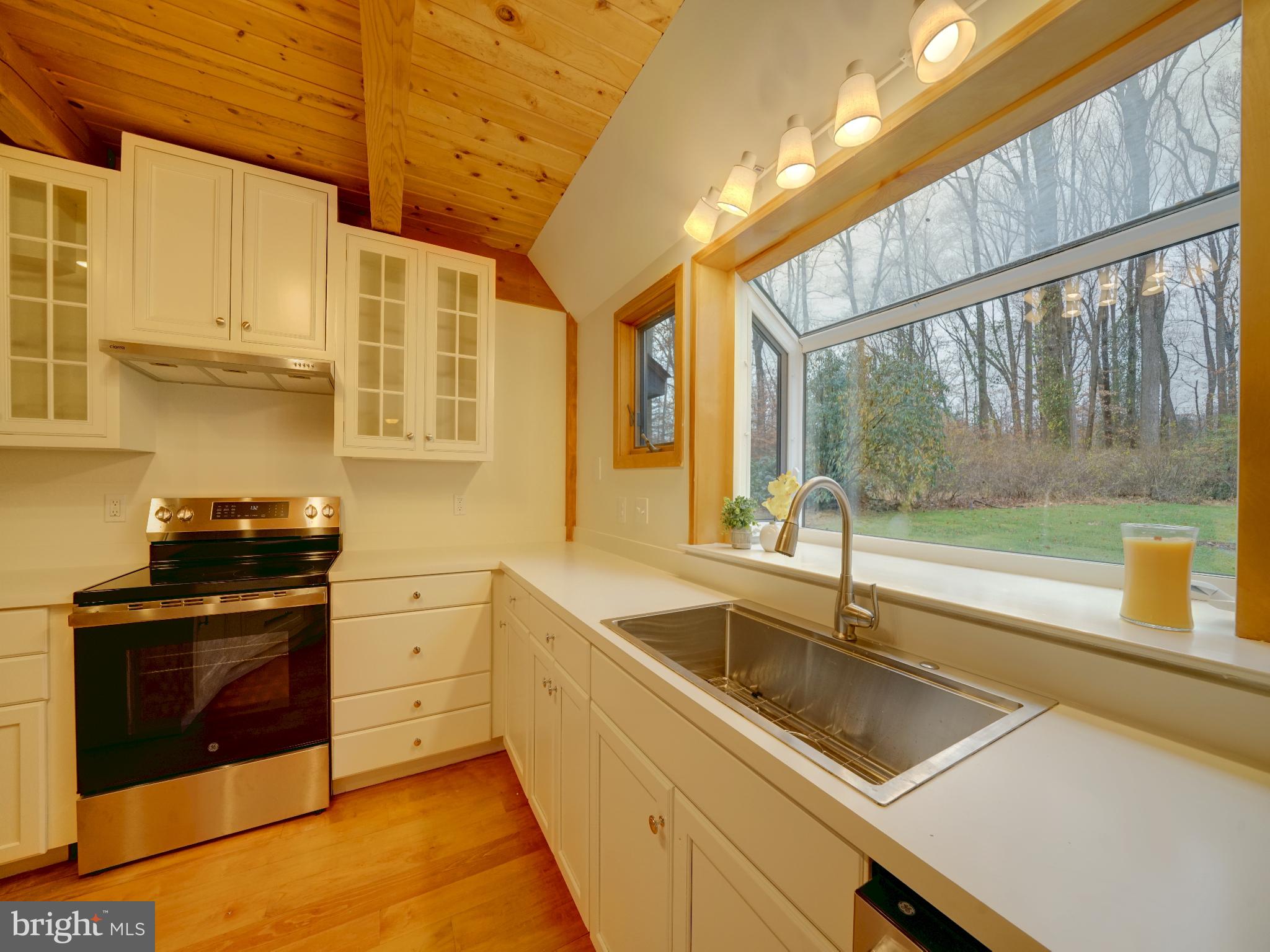 CHAPEL WOODS - Residential