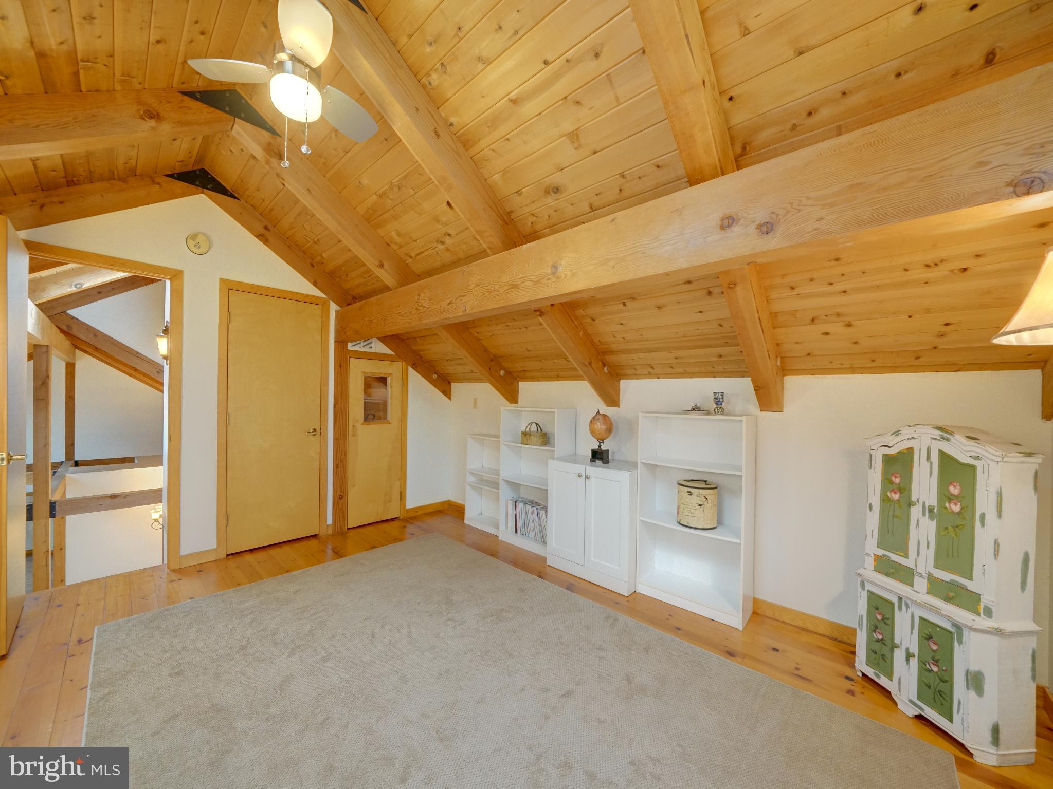 CHAPEL WOODS - Residential