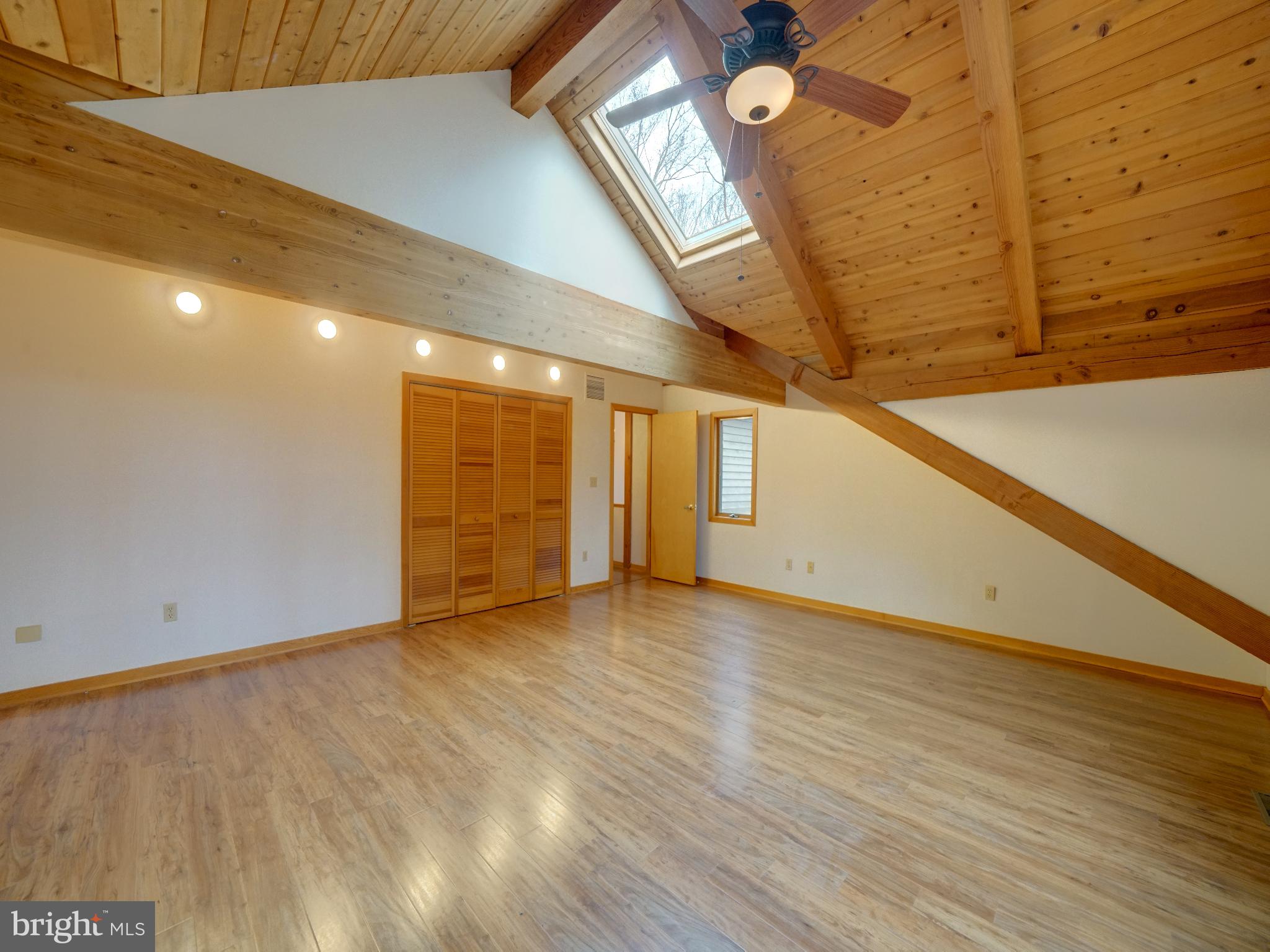 CHAPEL WOODS - Residential