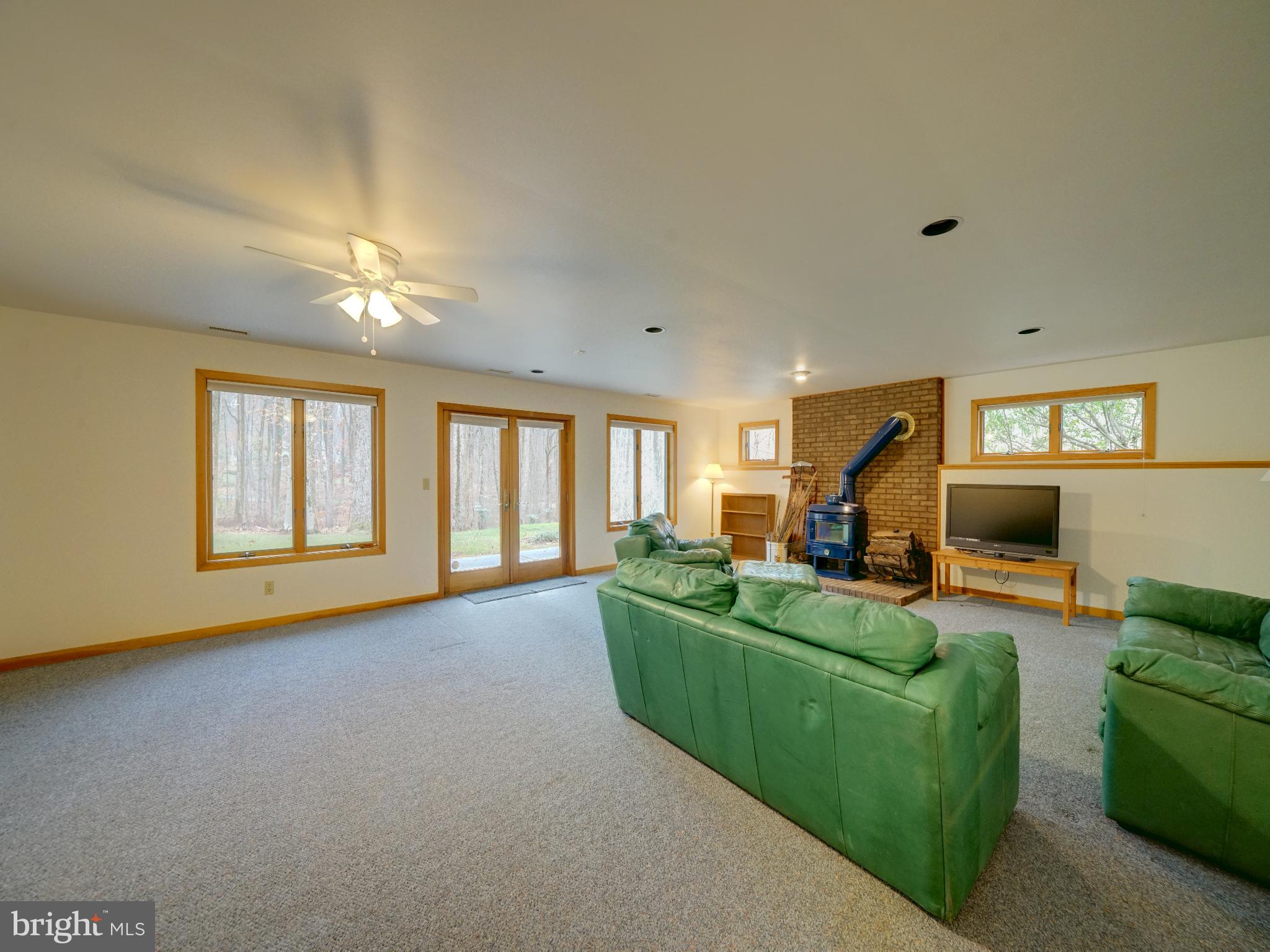 CHAPEL WOODS - Residential