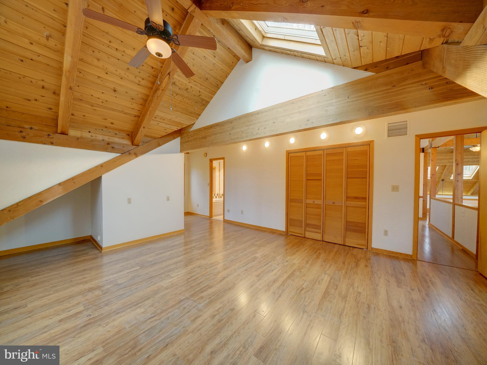 CHAPEL WOODS - Residential