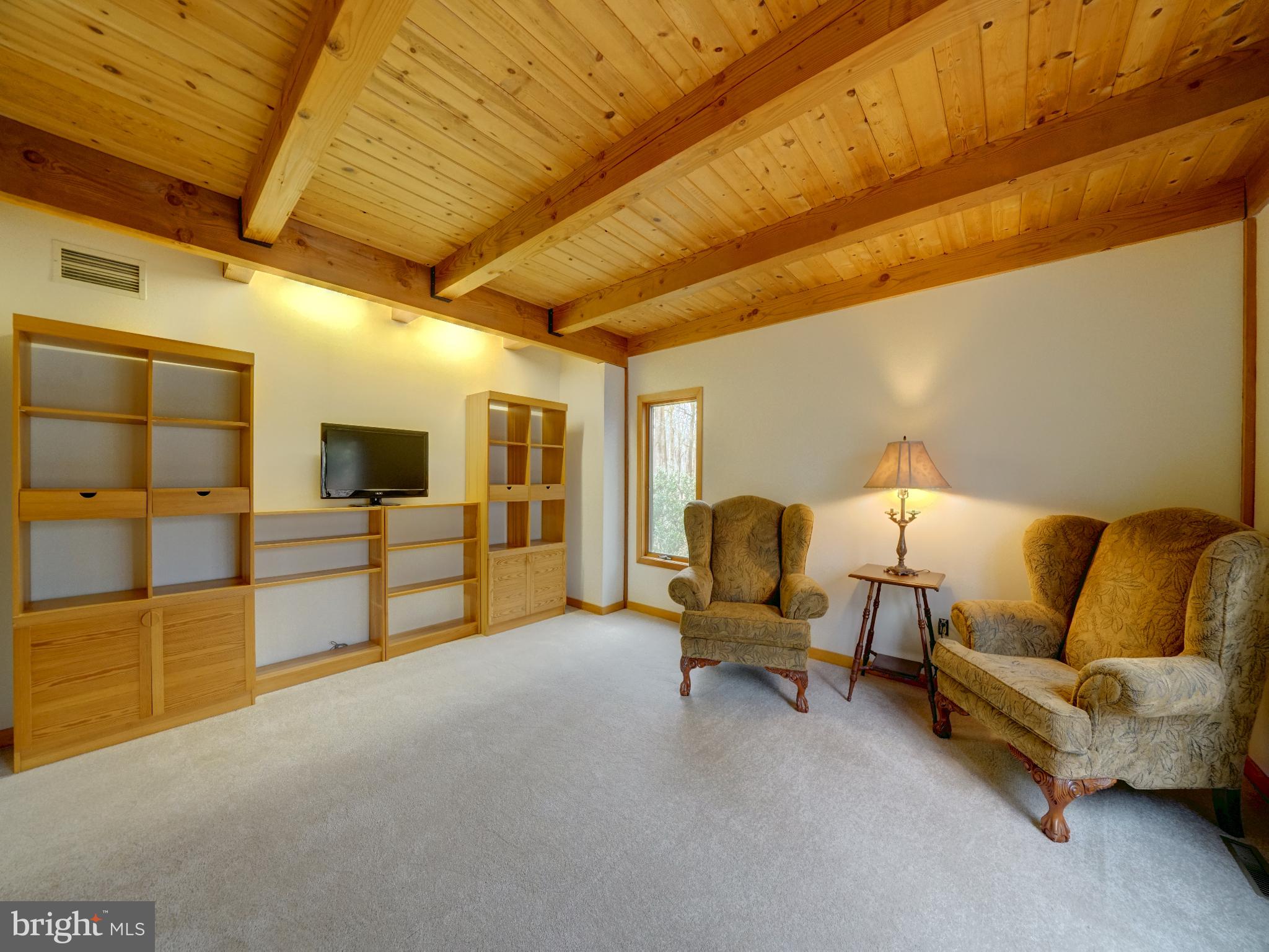 CHAPEL WOODS - Residential