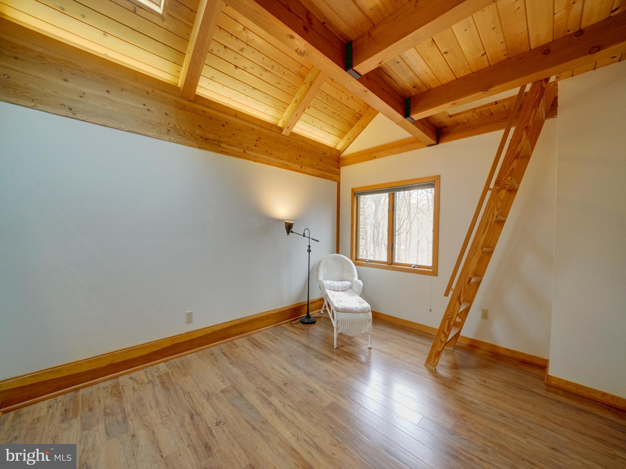 CHAPEL WOODS - Residential