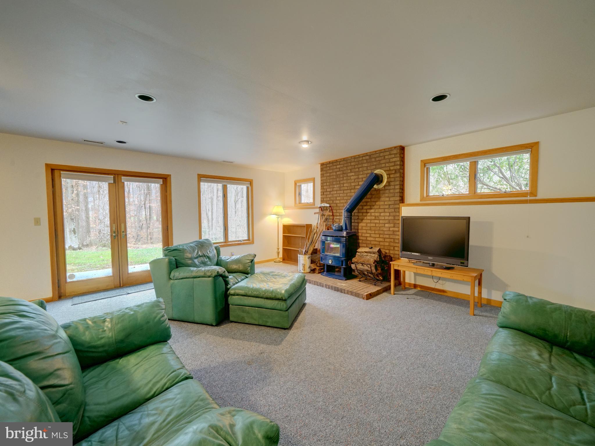 CHAPEL WOODS - Residential