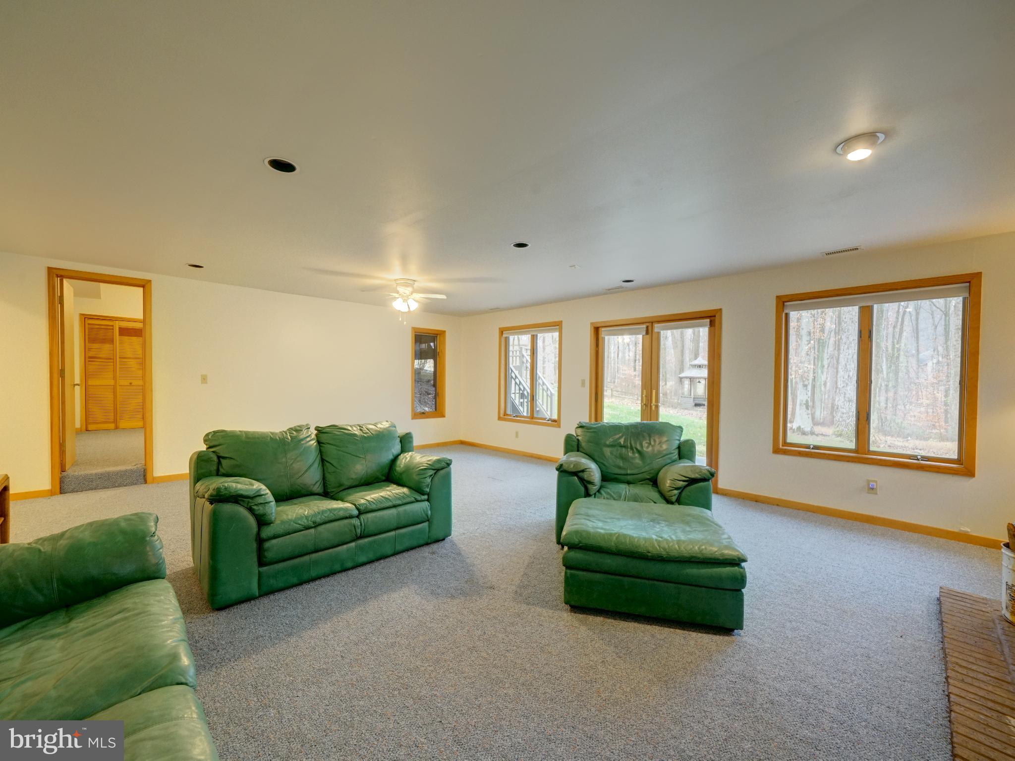 CHAPEL WOODS - Residential