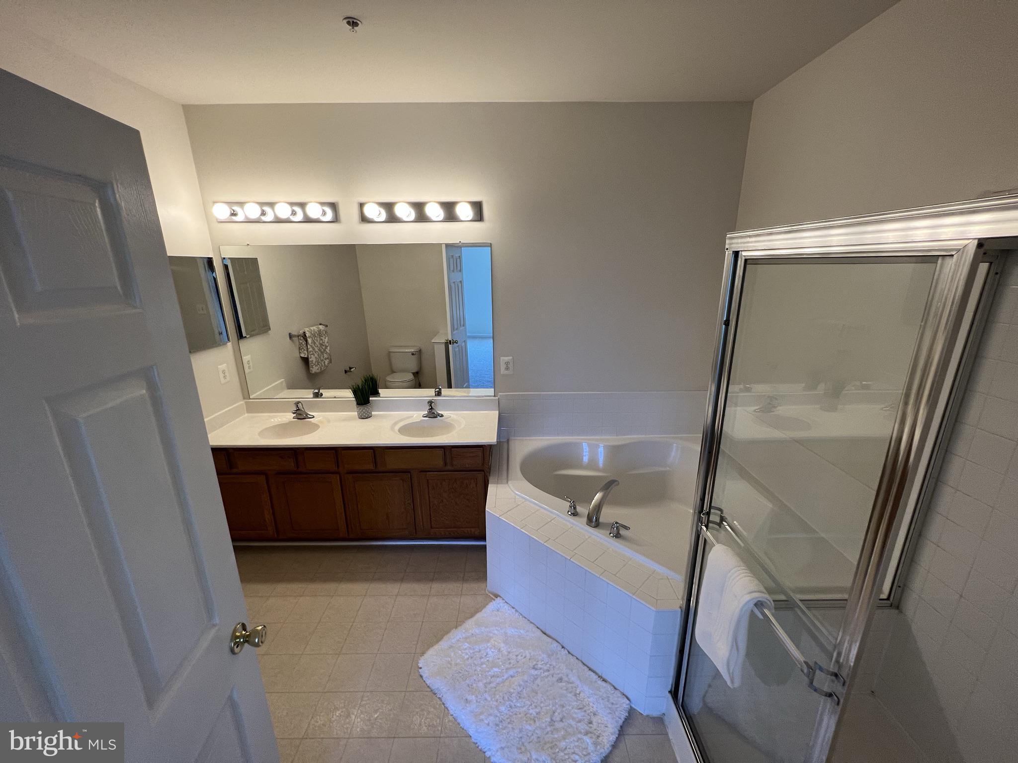 GREENWAY FARMS - Residential