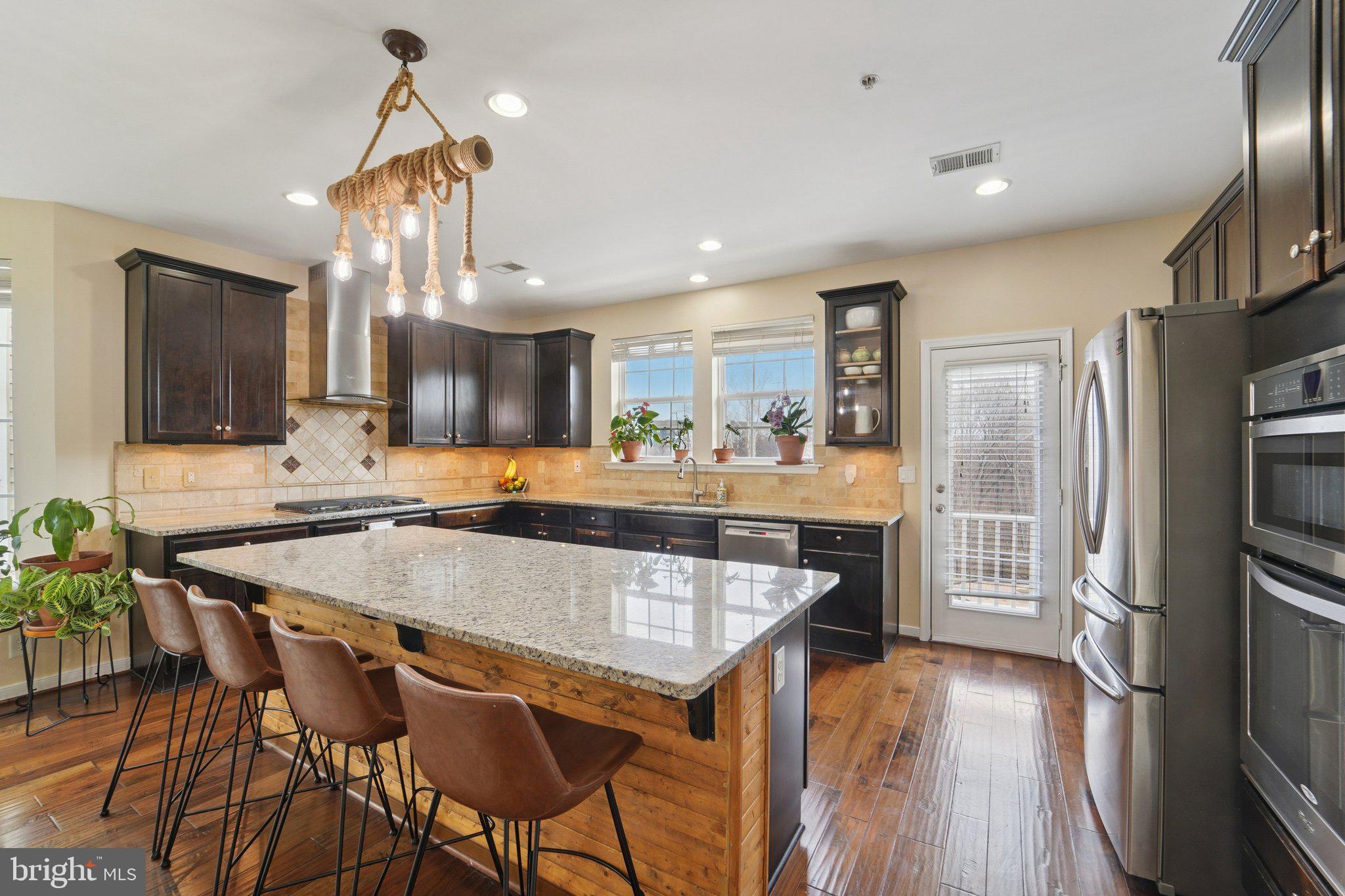 FOX HUNT ESTATES - Residential