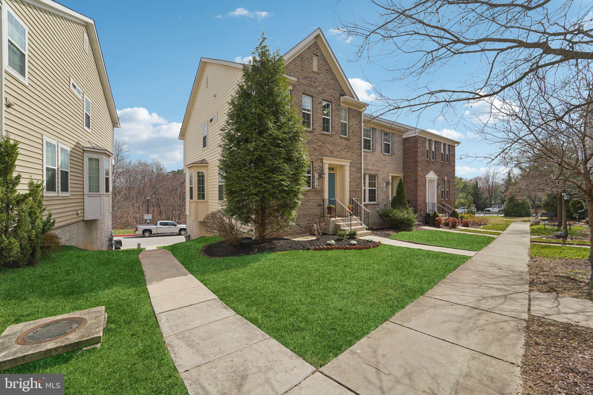 FOX HUNT ESTATES - Residential