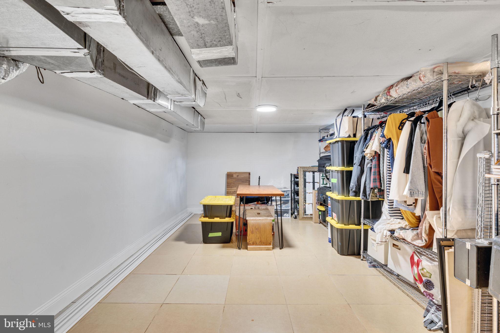 DELTA - Residential Lease