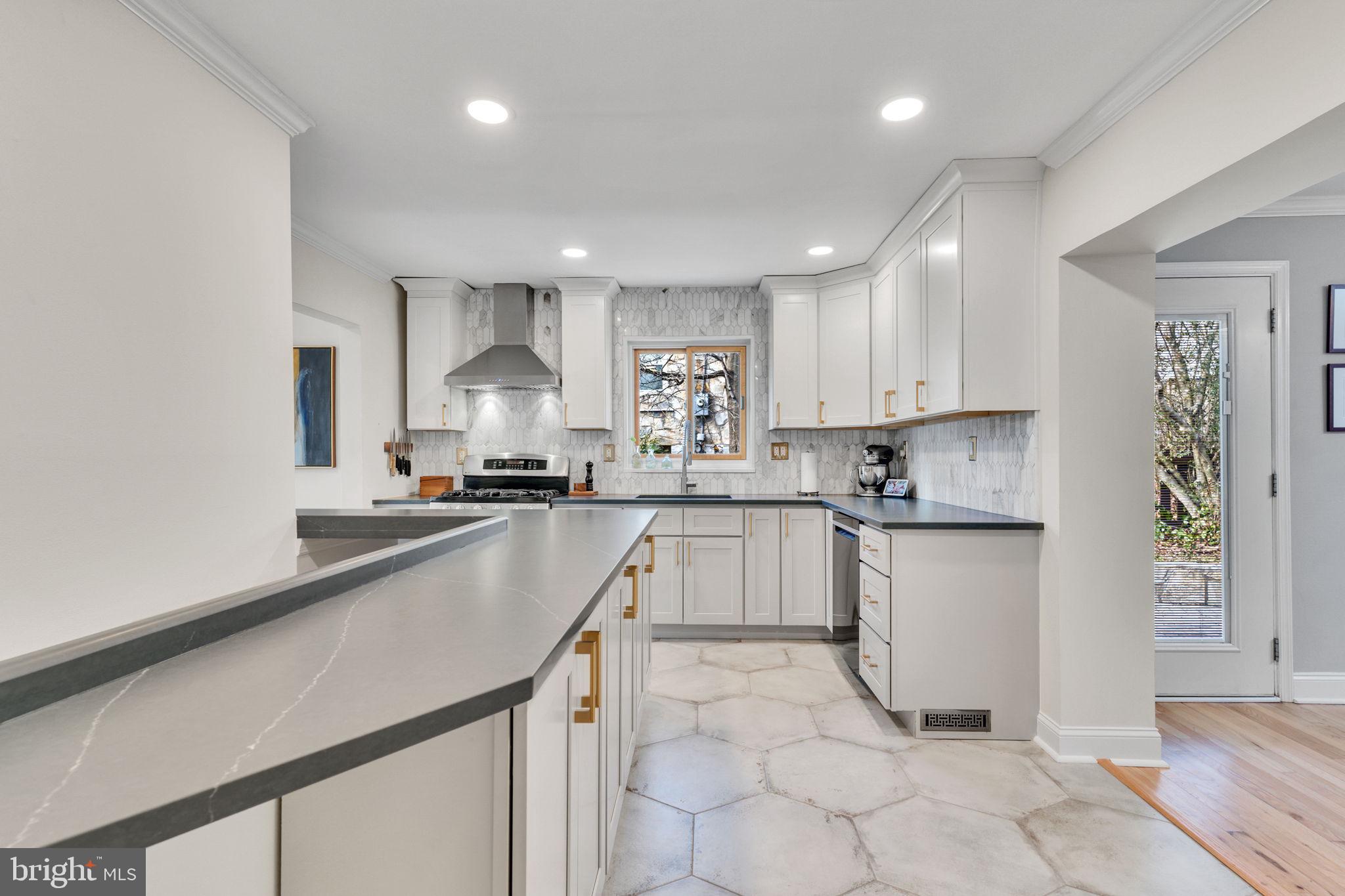 DELTA - Residential Lease