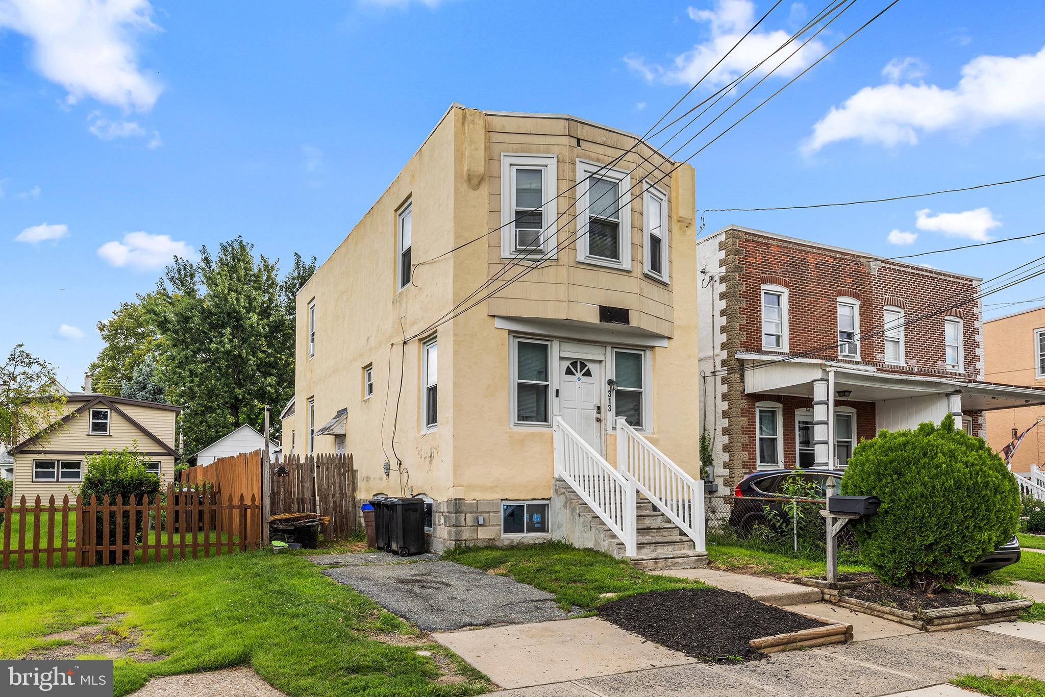 313 SEMINOLE STREET