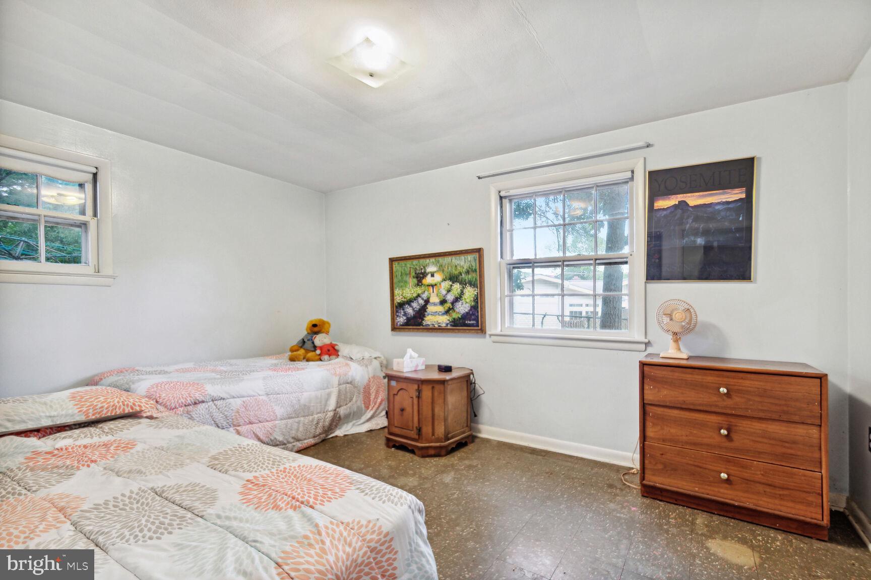 BURNT MILLS MANOR - Residential