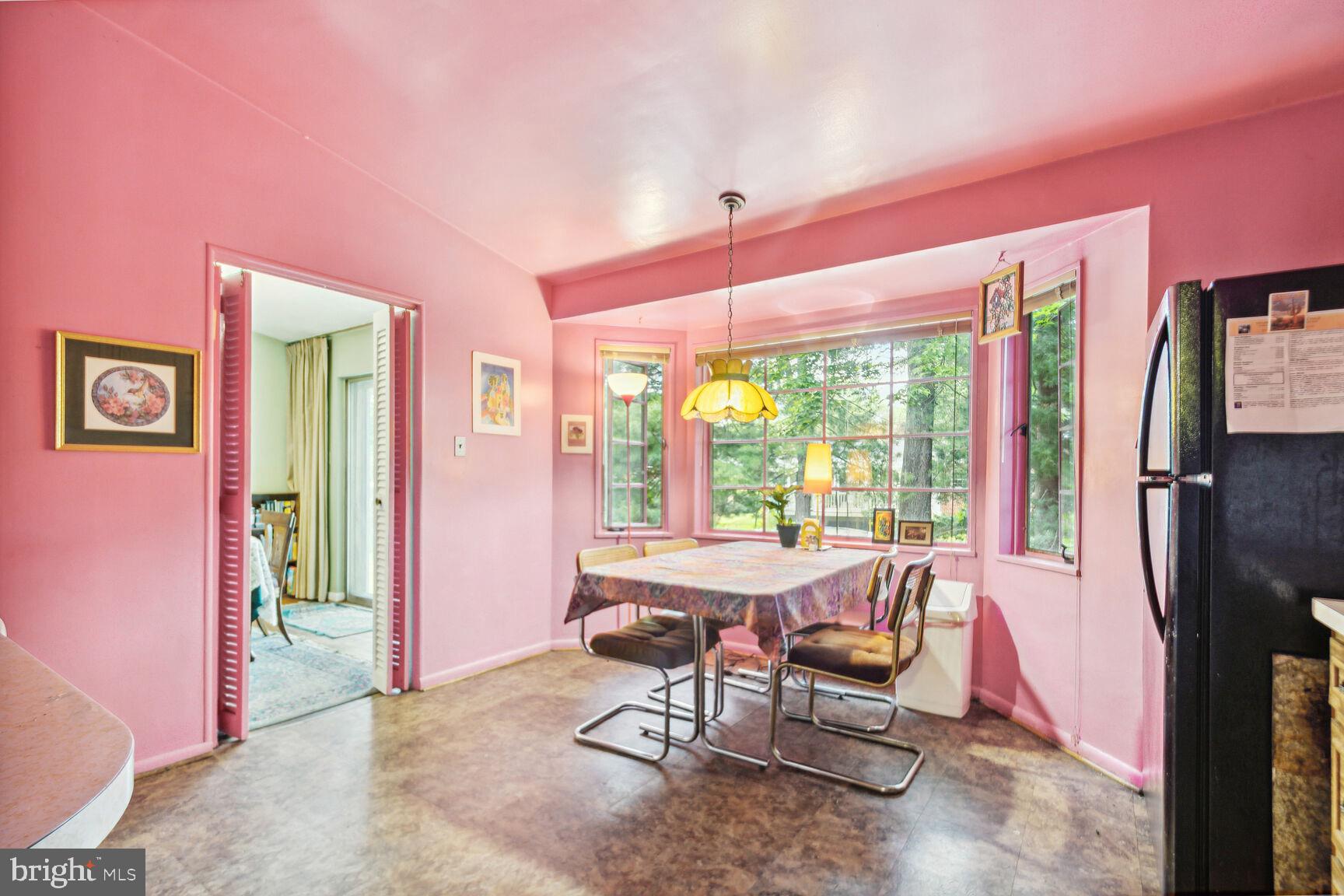 BURNT MILLS MANOR - Residential