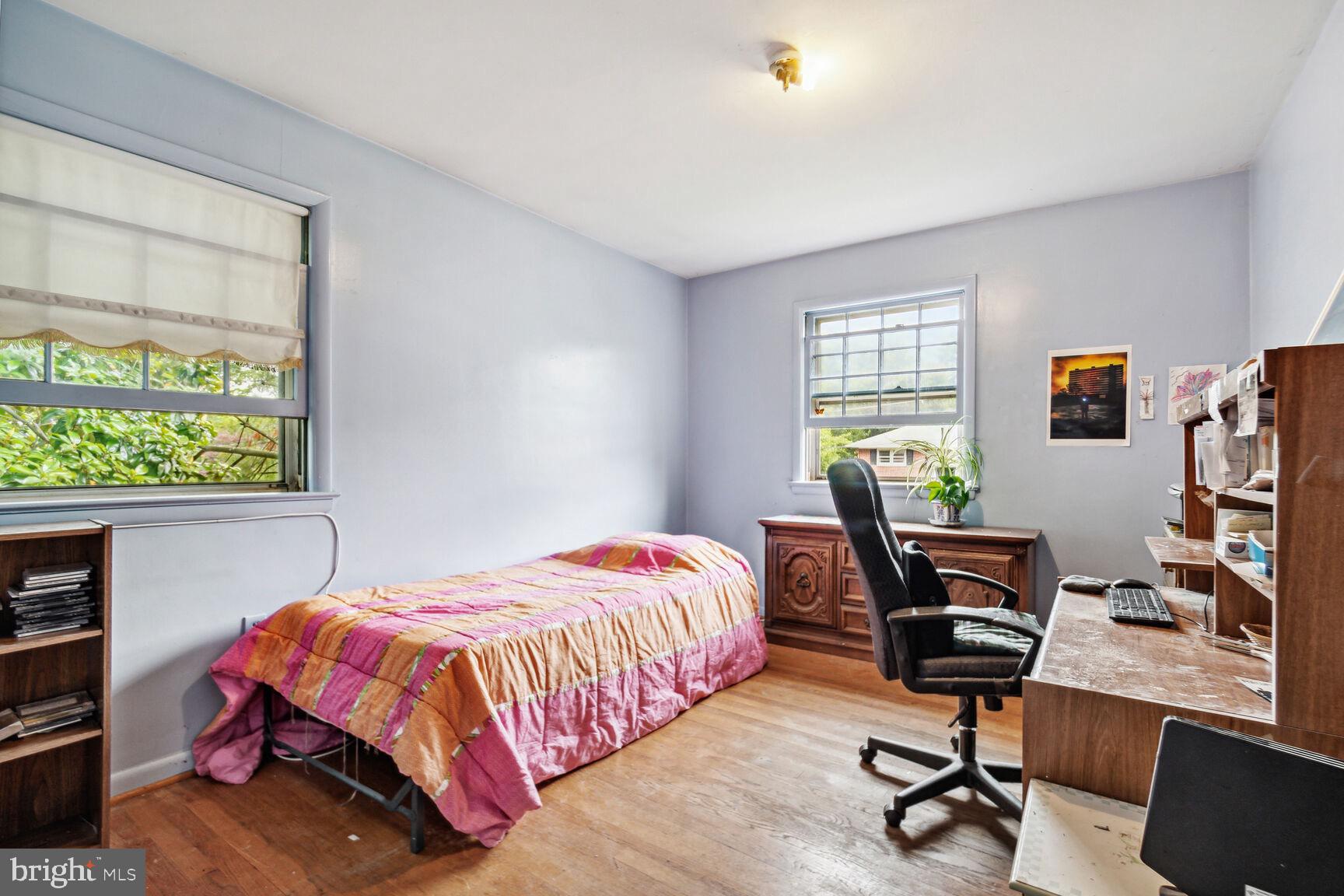 BURNT MILLS MANOR - Residential