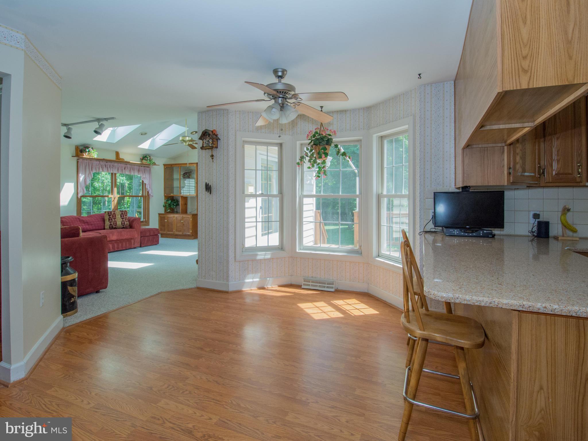 ROCKLAND SQUARE - Residential