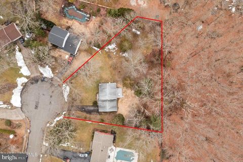 Tiny photo for 510 Oak Hill Court, LANOKA HARBOR, NJ 08734 (MLS # NJOC2040386)