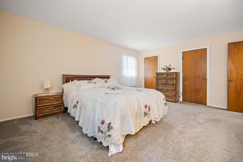 Tiny photo for 510 Oak Hill Court, LANOKA HARBOR, NJ 08734 (MLS # NJOC2040386)