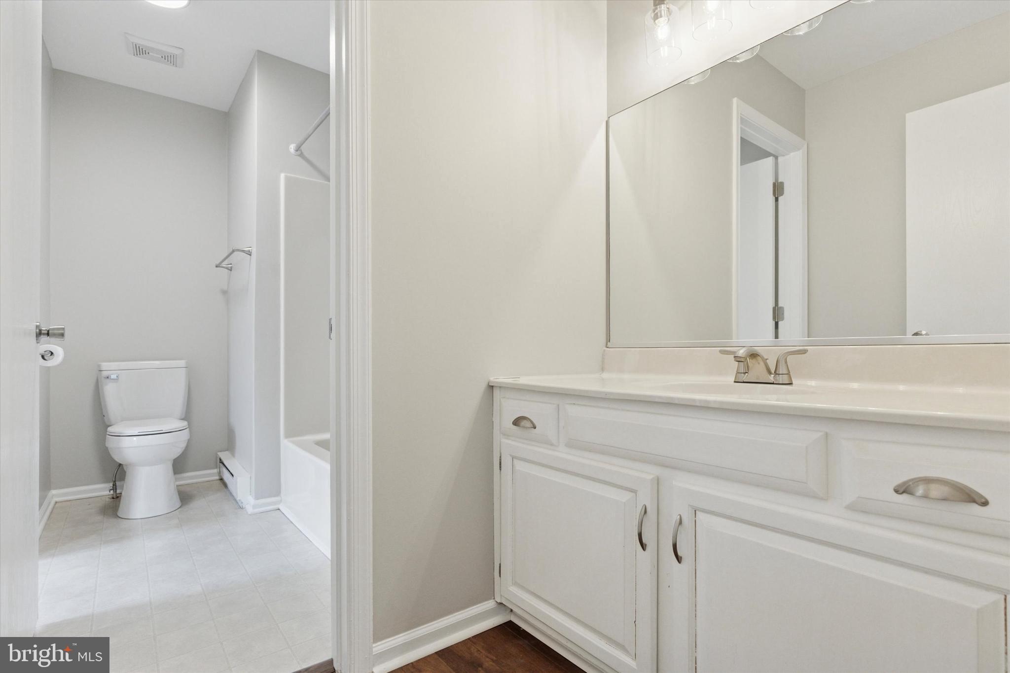 PARK PLACE - Residential Lease