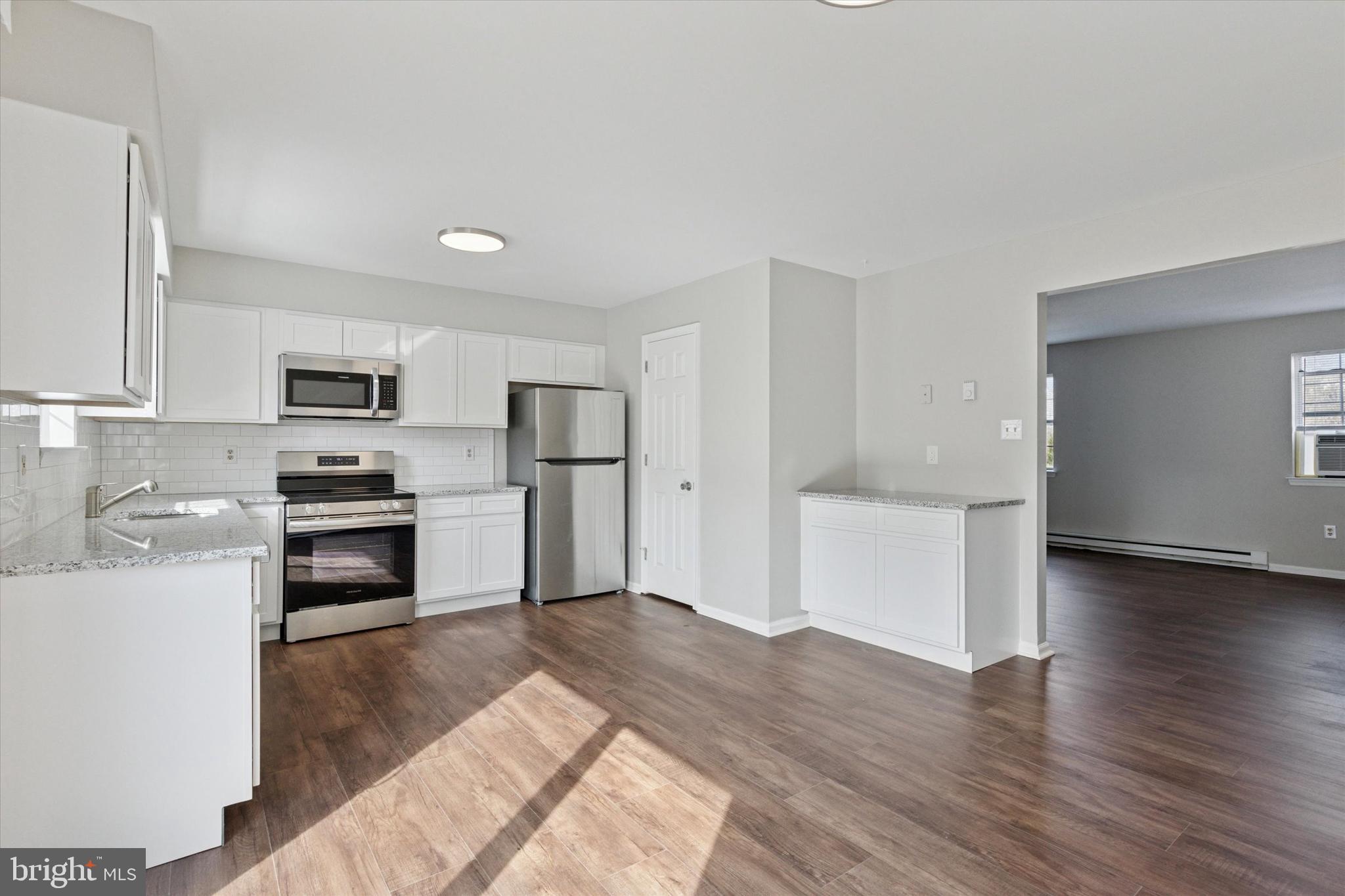 PARK PLACE - Residential Lease