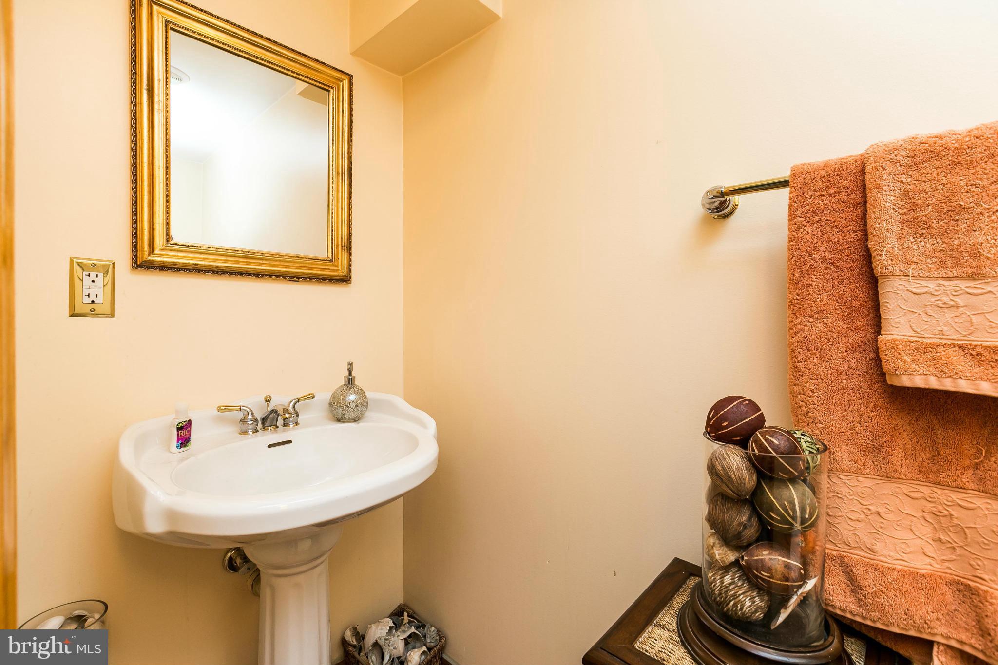 HARBOR VALLEY ESTATES - Residential