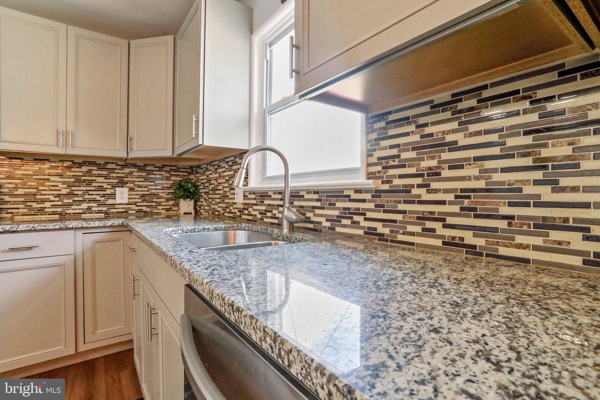 ORCHARD HILLS - Residential