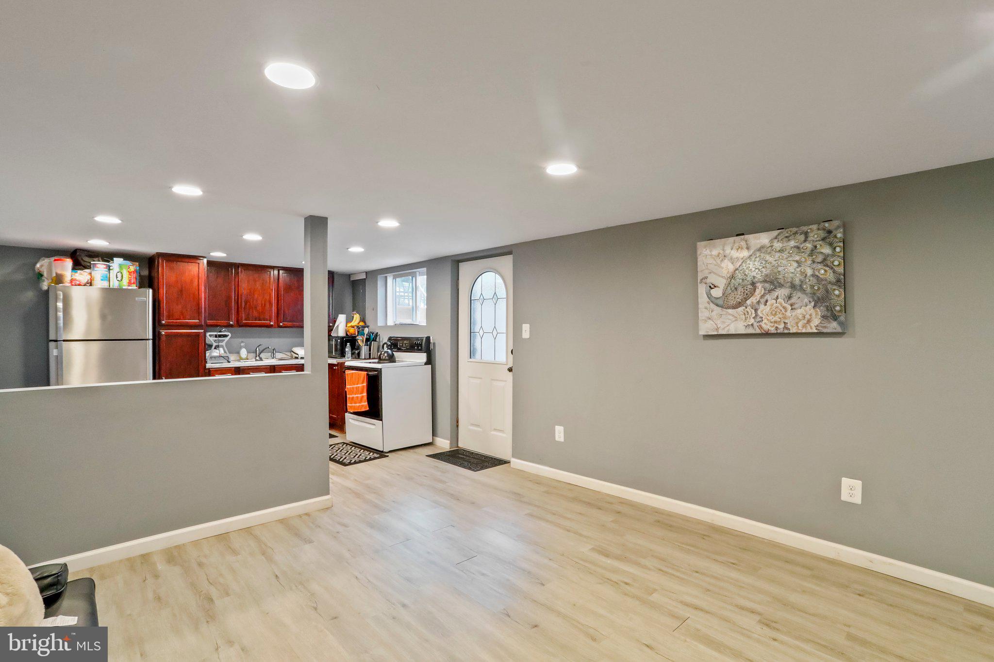 ORCHARD HILLS - Residential