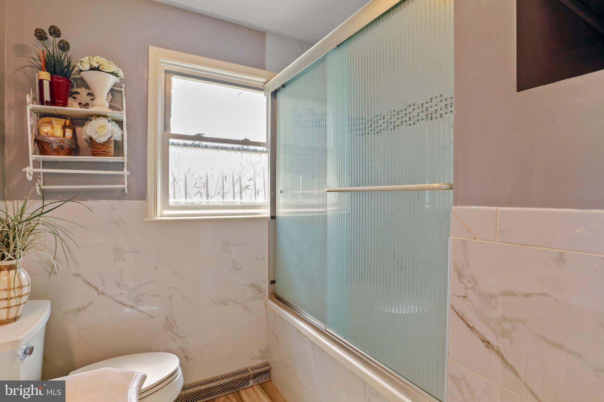 ORCHARD HILLS - Residential