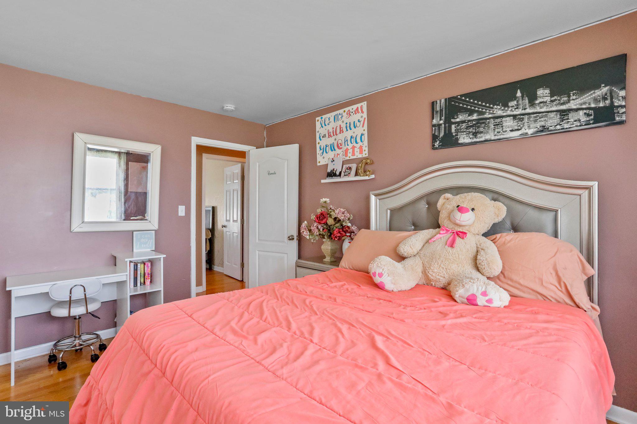 ORCHARD HILLS - Residential