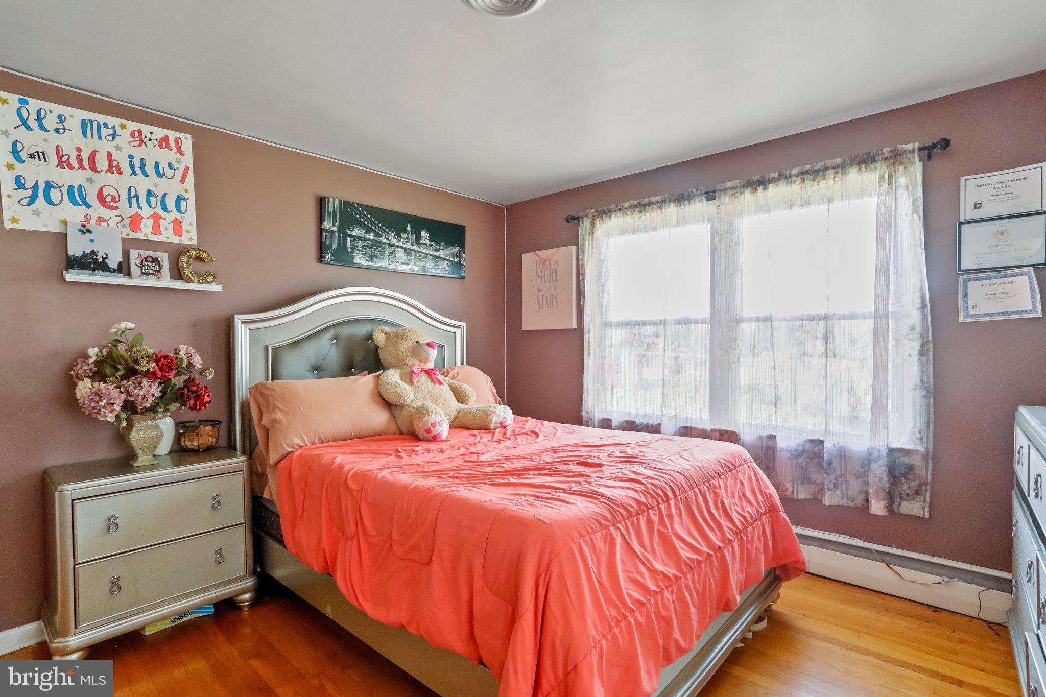 ORCHARD HILLS - Residential