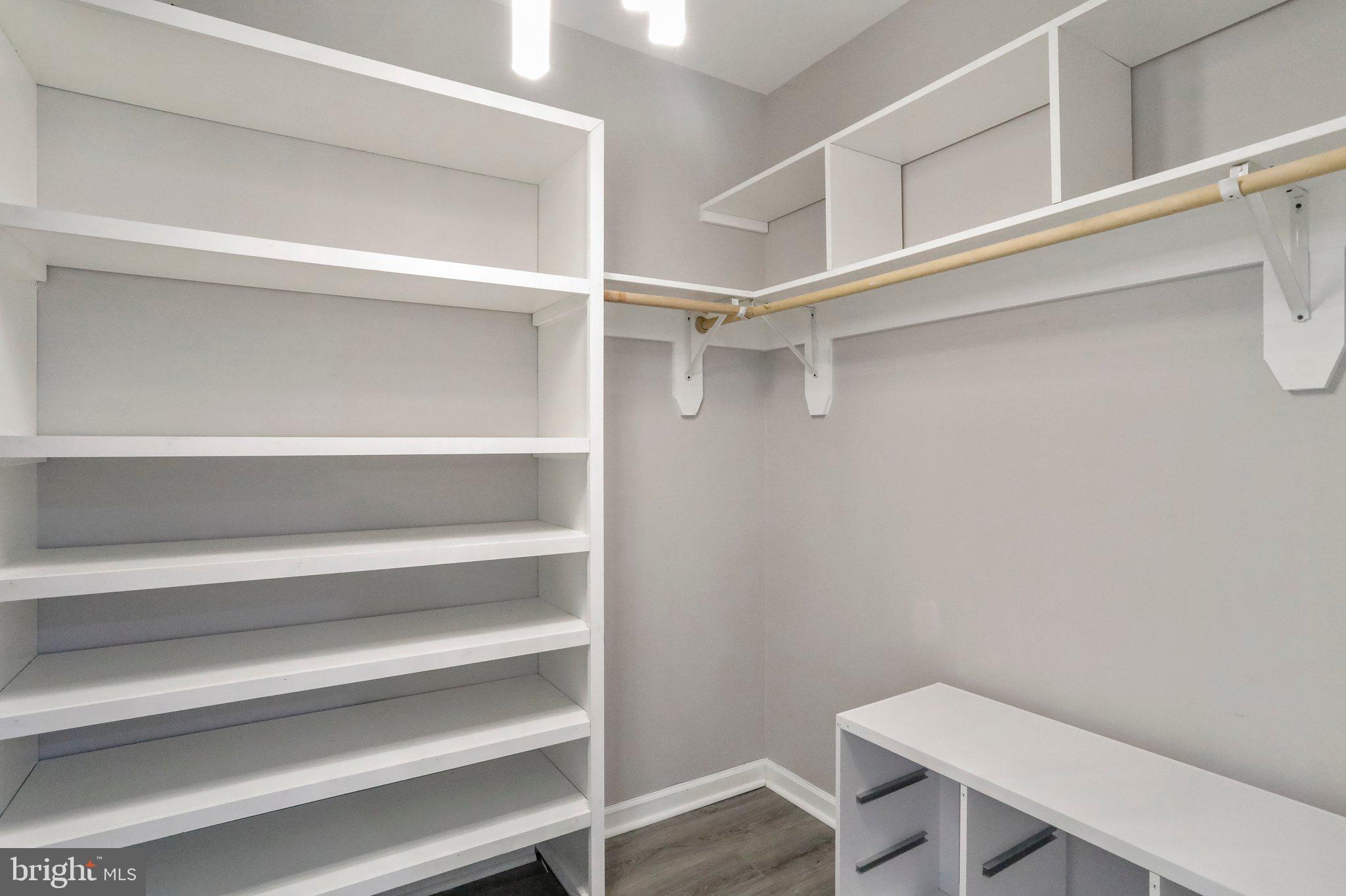 ORCHARD HILLS - Residential